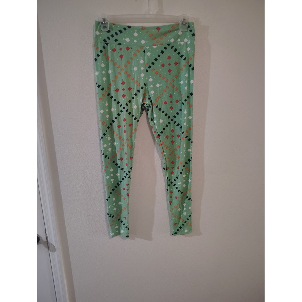 LuLaRoe Leggings Tall & Curvy TC Mint‎ Green Geometric Diamond Trellis Print